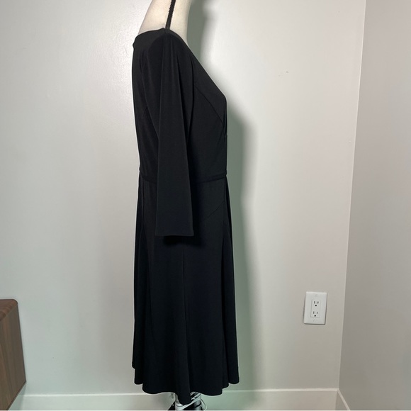 Ann Taylor Black Fit and Flare 3/4 Sleeves Size 10 - Picture 12 of 13